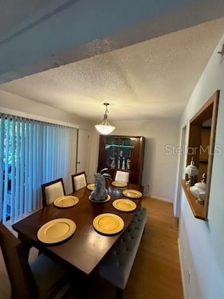4846 Pebble Beach Orlando FL 32811
