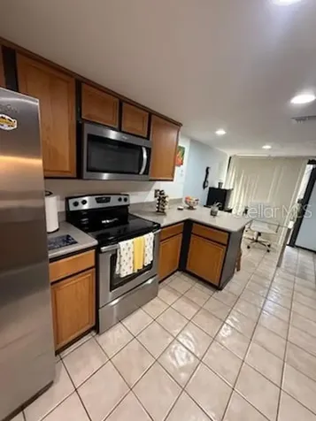 4846 Pebble Beach Orlando FL 32811