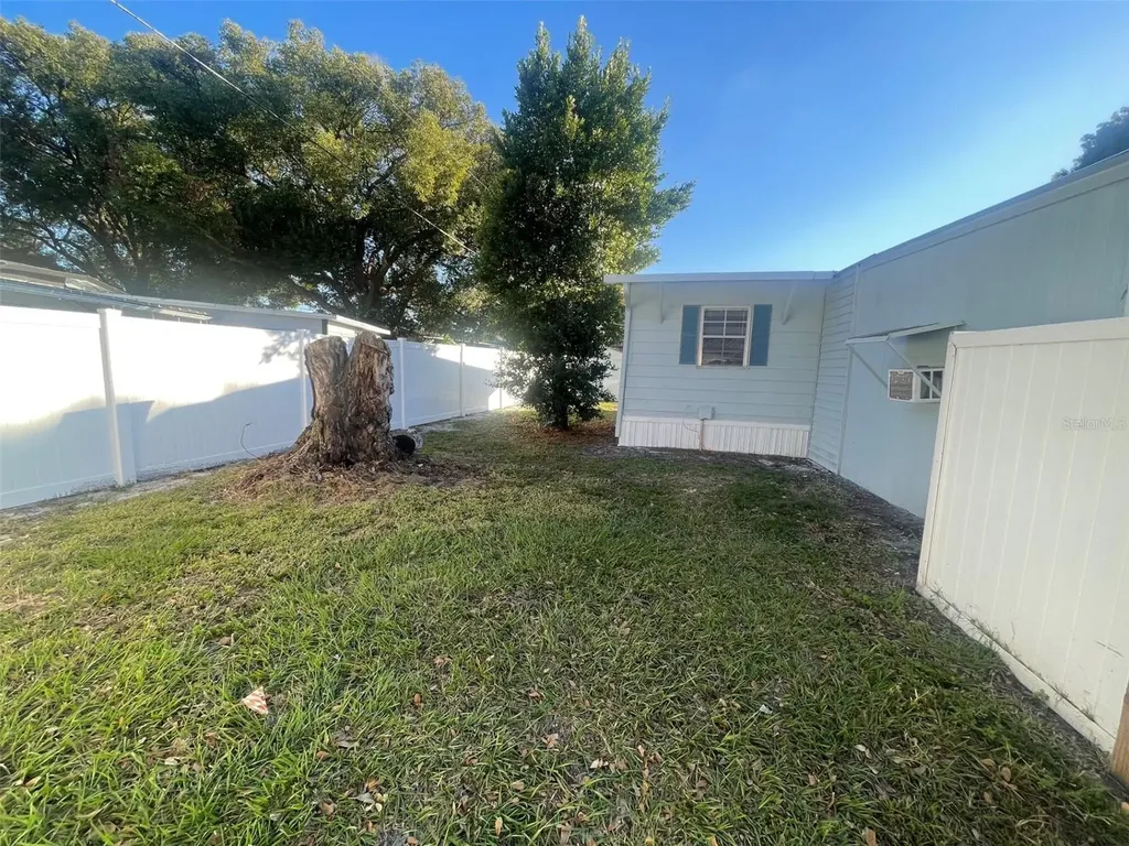 4421 Todd Avenue Orlando FL 32822
