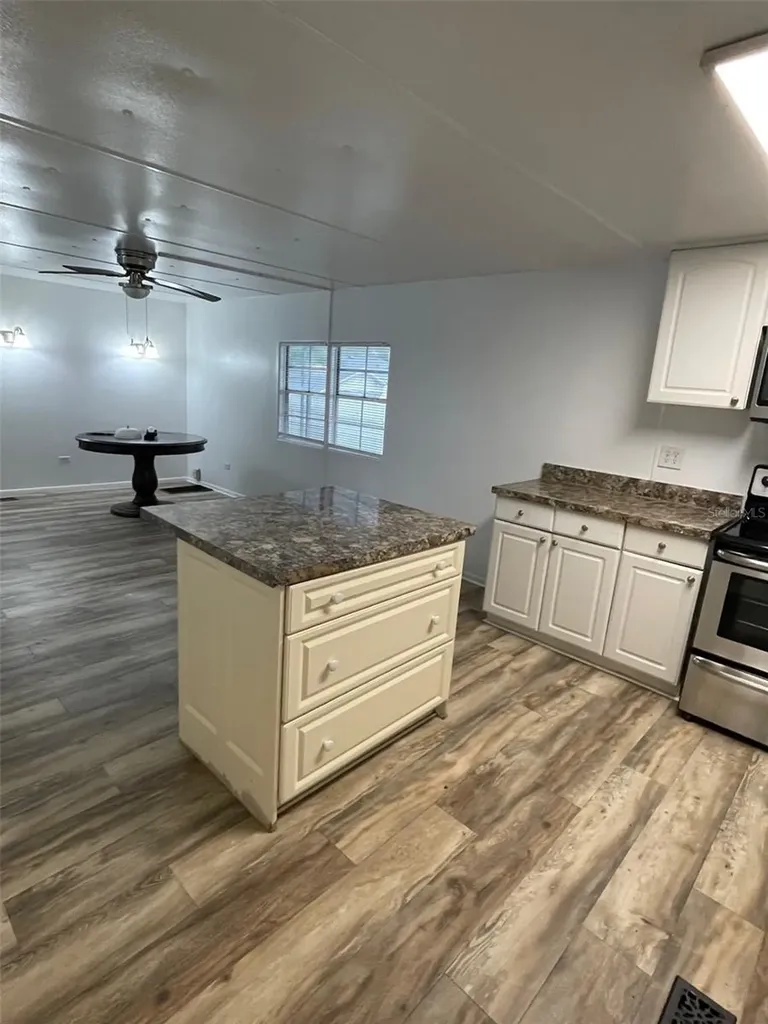 4421 Todd Avenue Orlando FL 32822