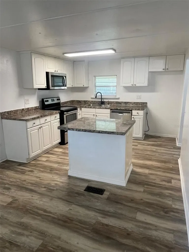 4421 Todd Avenue Orlando FL 32822