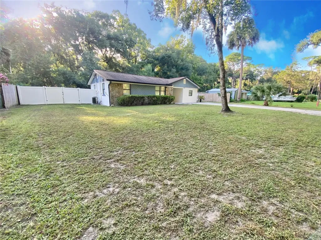 2922 NE 6th Avenue Ocala FL 34479