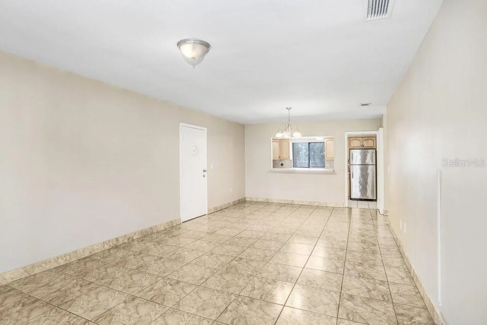 3821 S Lake Drive Tampa FL 33614