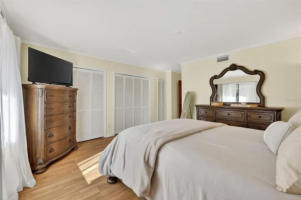 214 Skiff Point Clearwater FL 33767