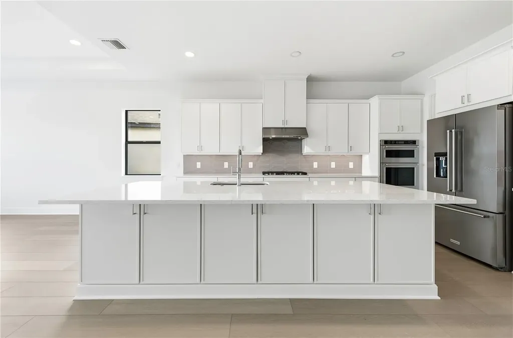 19102 Roble Court Venice FL 34293