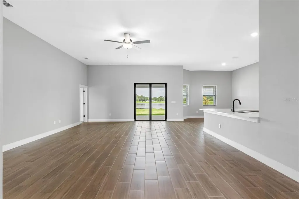 13456 Lake Gallagher Drive Dover FL 33527