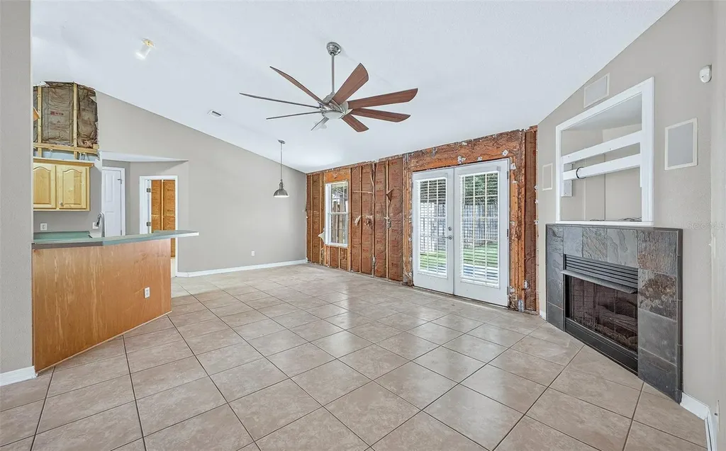 1548 Pelican Point Drive Cantonment FL 32533
