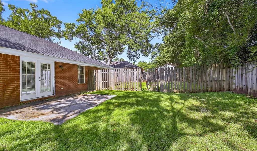 1548 Pelican Point Drive Cantonment FL 32533
