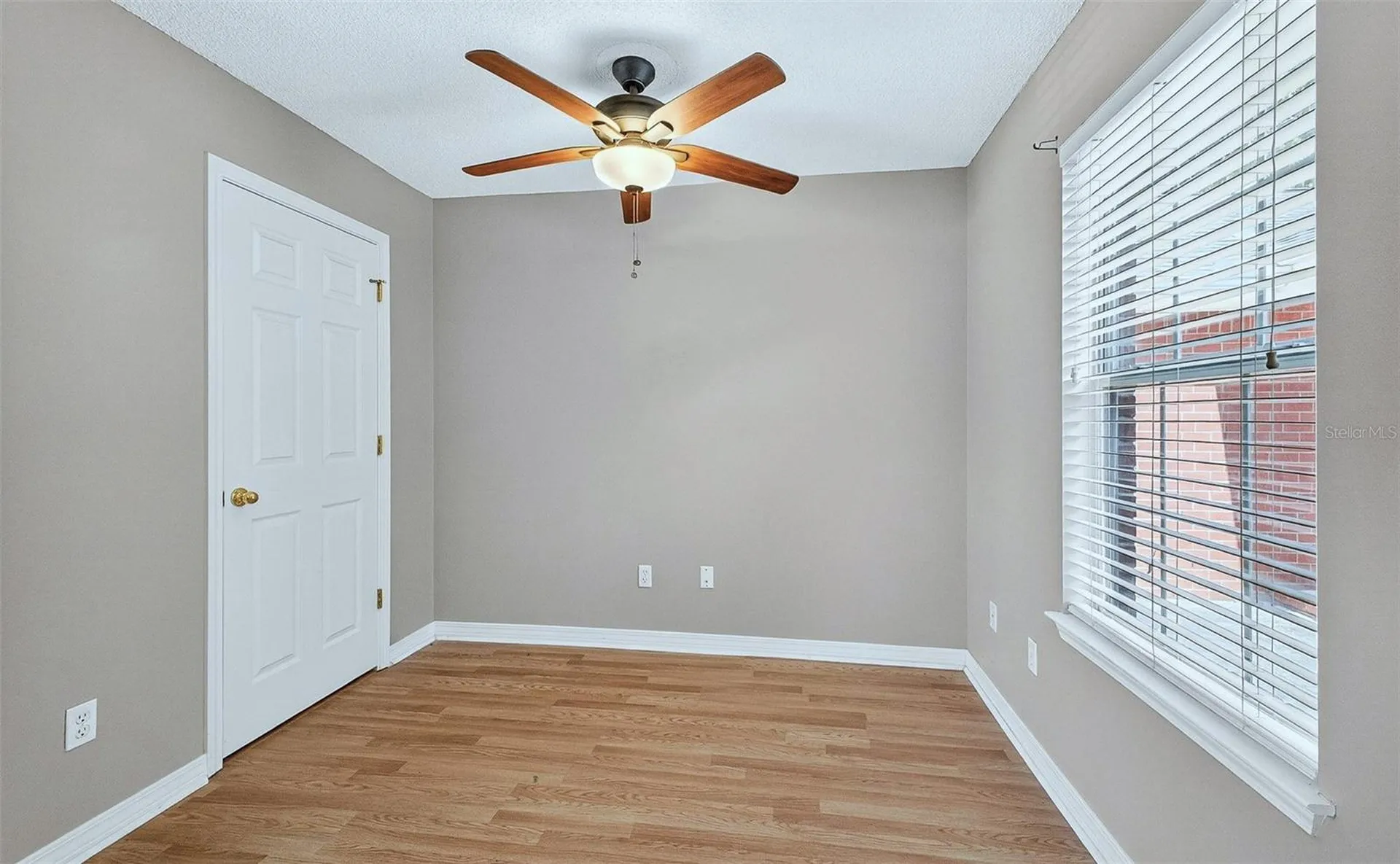 1548 Pelican Point Drive Cantonment FL 32533