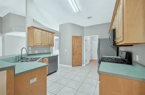 1548 Pelican Point Drive Cantonment FL 32533