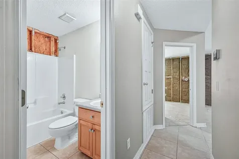 1548 Pelican Point Drive Cantonment FL 32533