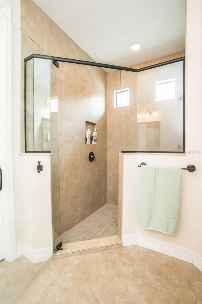 562 Bimini Bay Boulevard Apollo Beach FL 33572