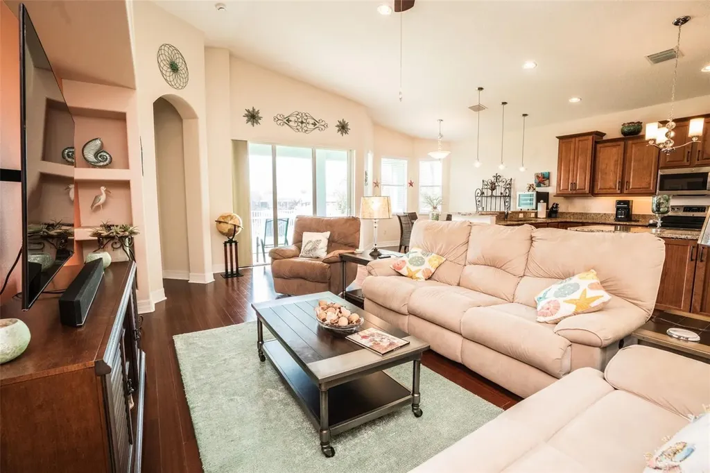 562 Bimini Bay Boulevard Apollo Beach FL 33572