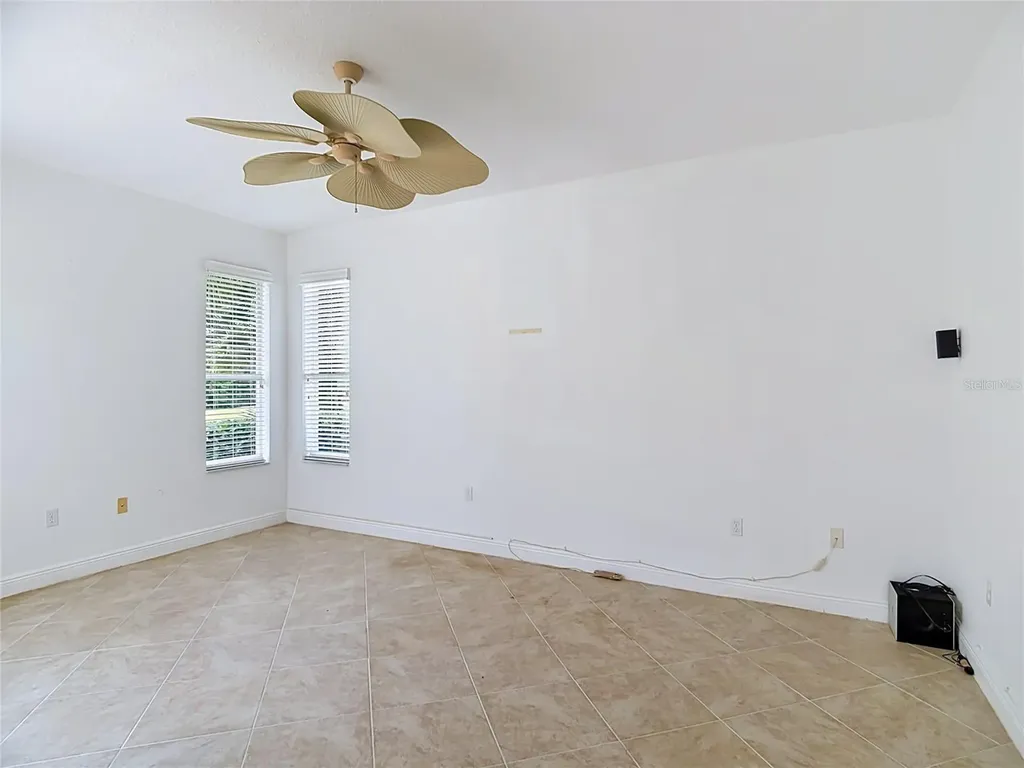 591 Highlands Hammock Drive Kissimmee FL 34759