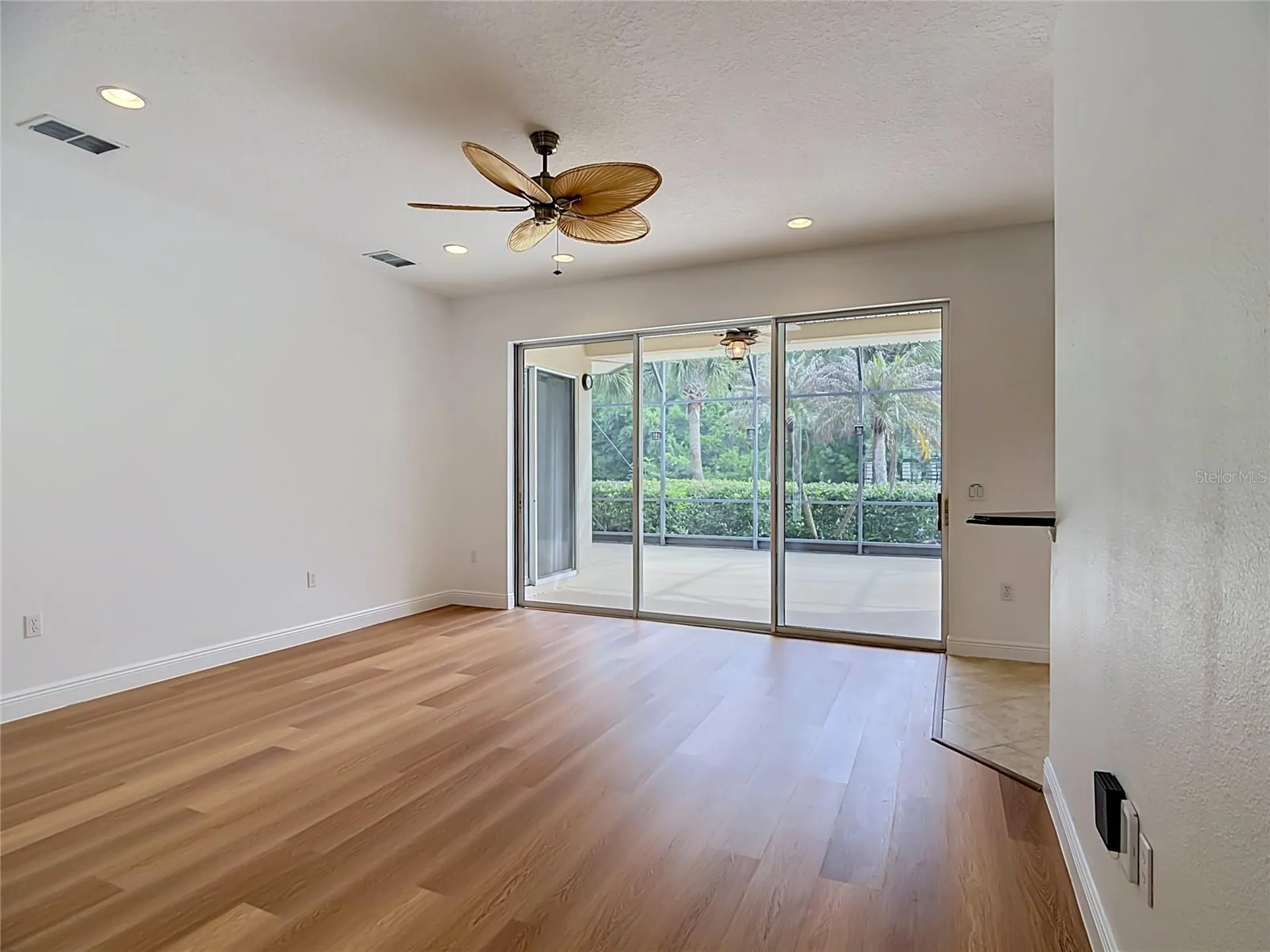 591 Highlands Hammock Drive Kissimmee FL 34759