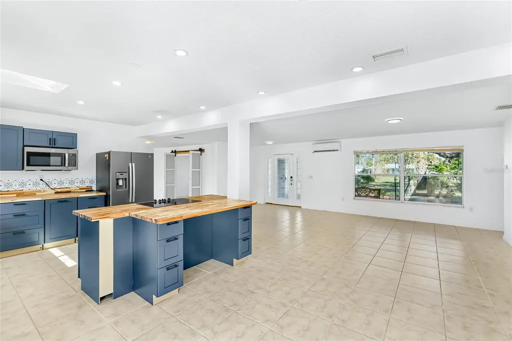 333 Sally Lee Drive Ellenton FL 34222