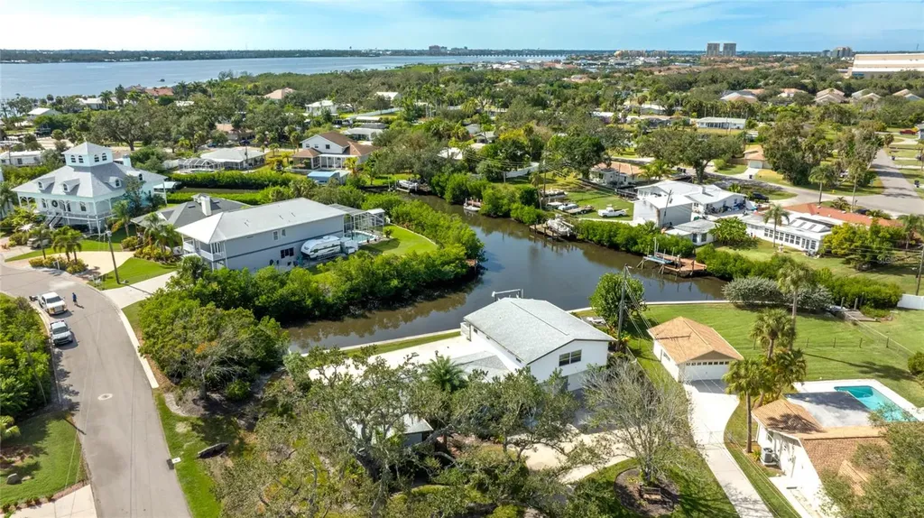 333 Sally Lee Drive Ellenton FL 34222
