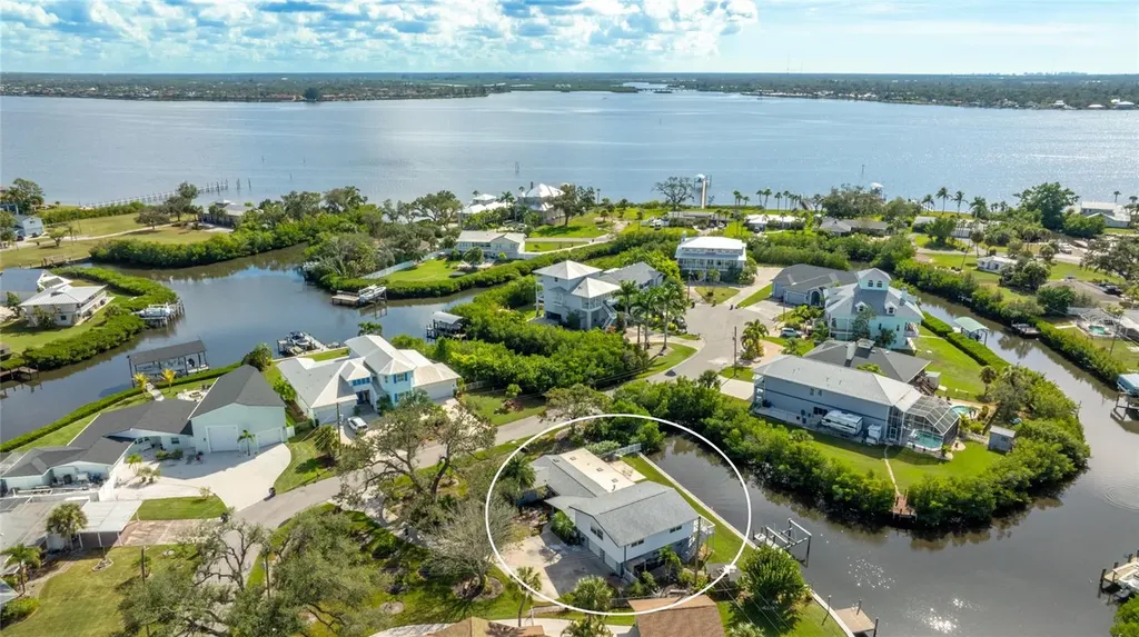 333 Sally Lee Drive Ellenton FL 34222