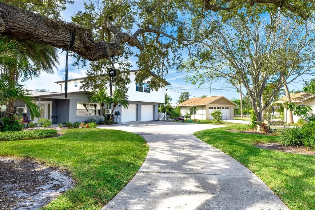 333 Sally Lee Drive Ellenton FL 34222