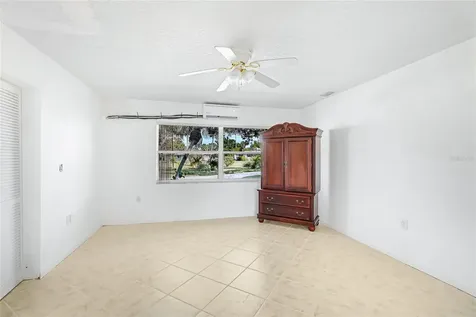 333 Sally Lee Drive Ellenton FL 34222