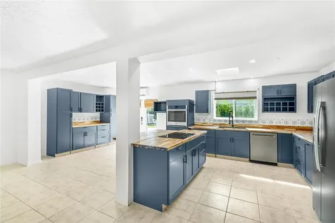 333 Sally Lee Drive Ellenton FL 34222