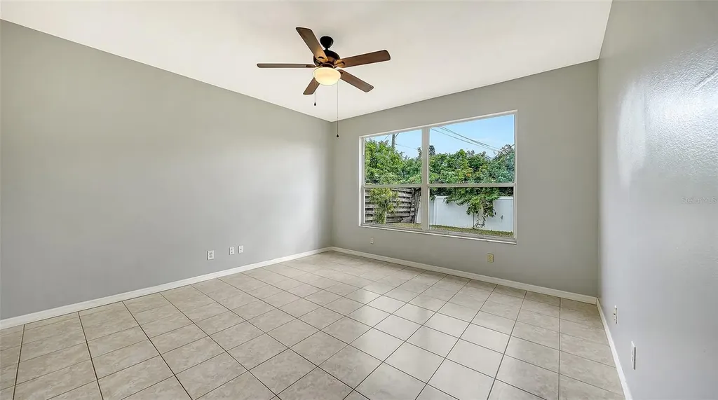 5513 47th Court E Bradenton FL 34203