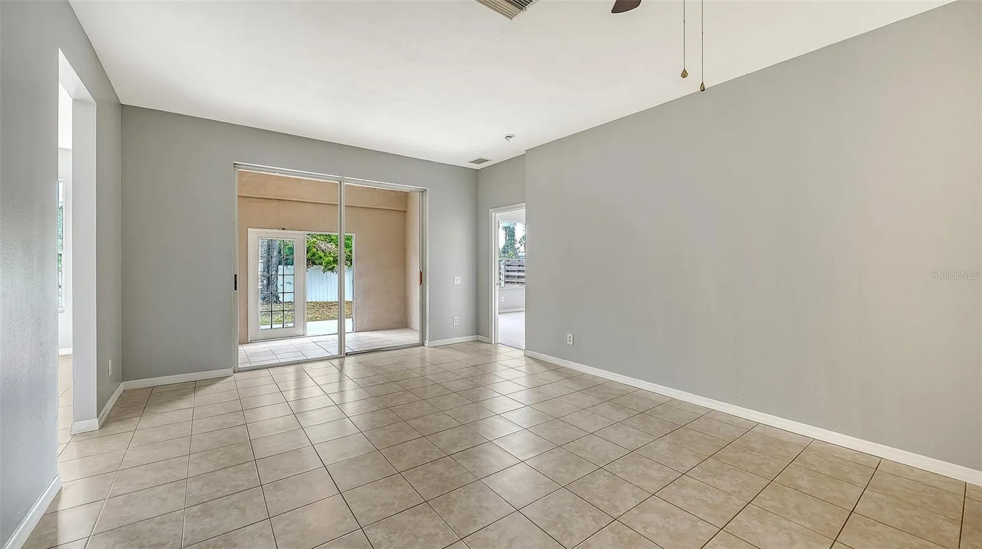 5513 47th Court E Bradenton FL 34203