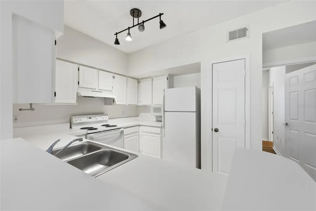 10000 SW 52nd Avenue Gainesville FL 32608