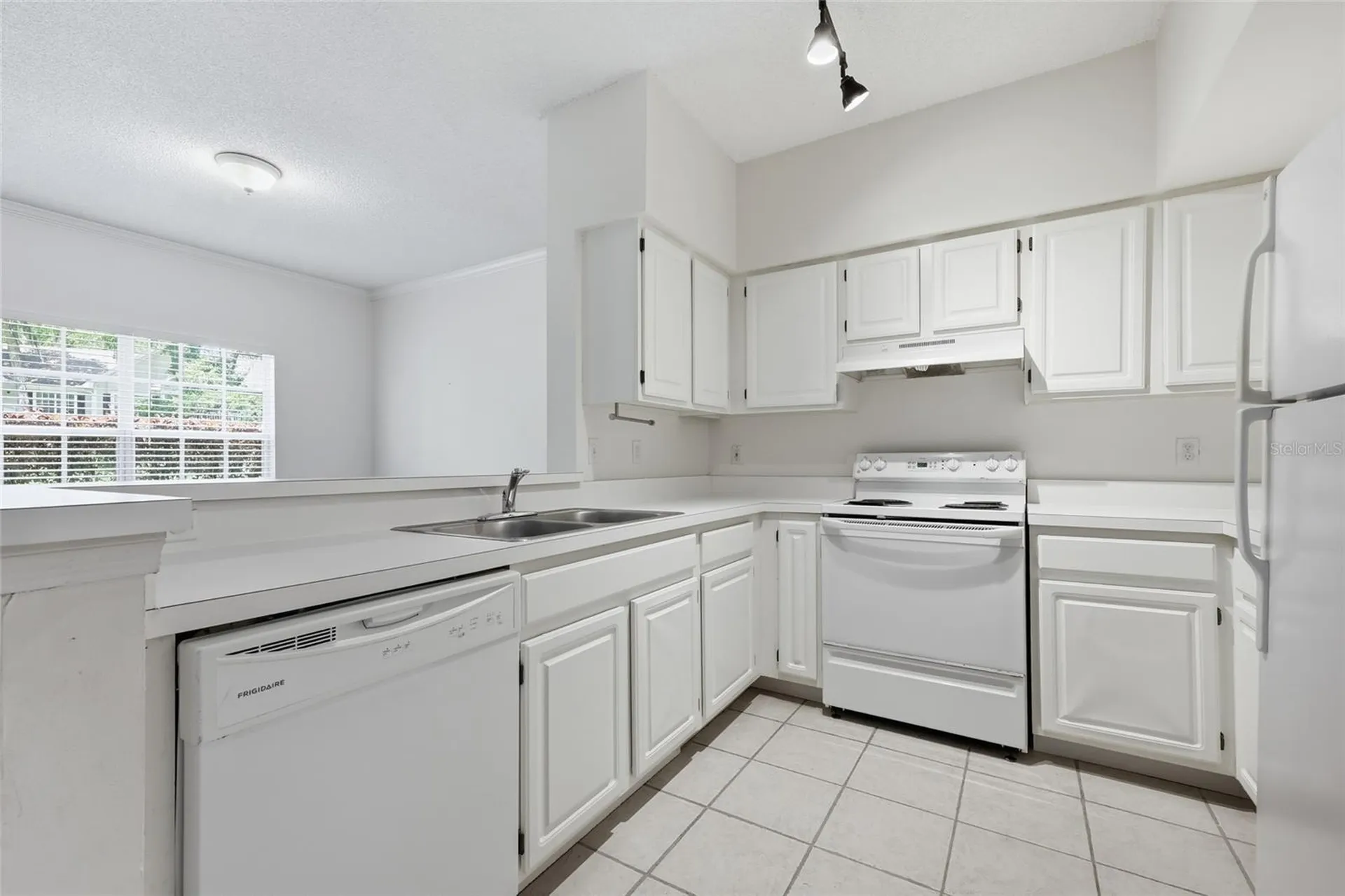 10000 SW 52nd Avenue Gainesville FL 32608