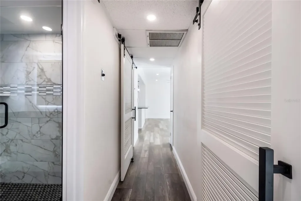 31 Island Way Clearwater Beach FL 33767