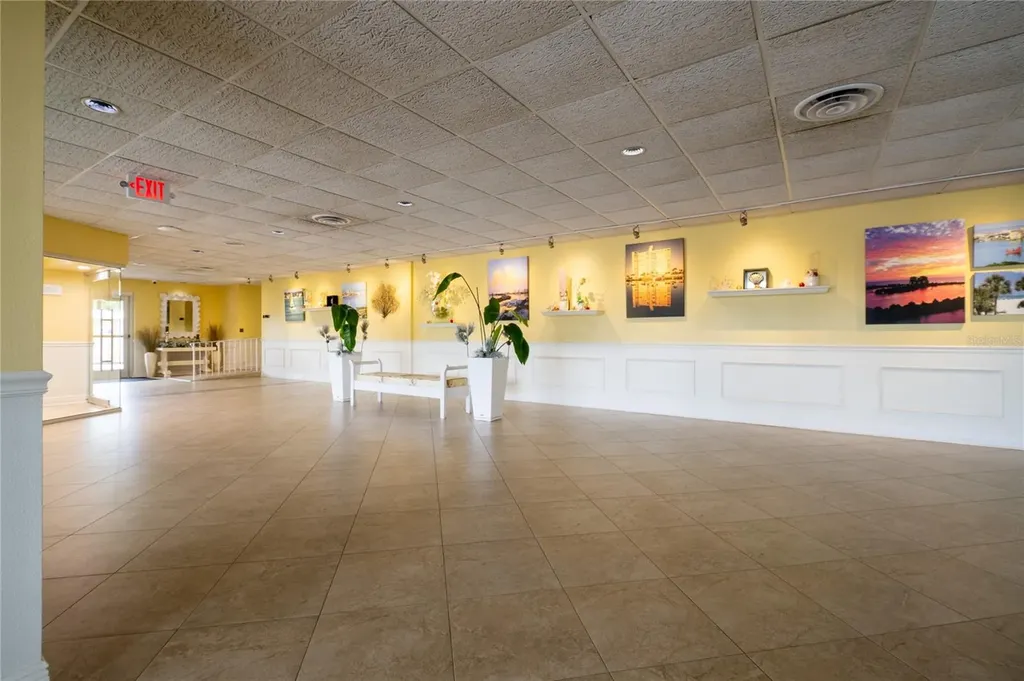 31 Island Way Clearwater Beach FL 33767