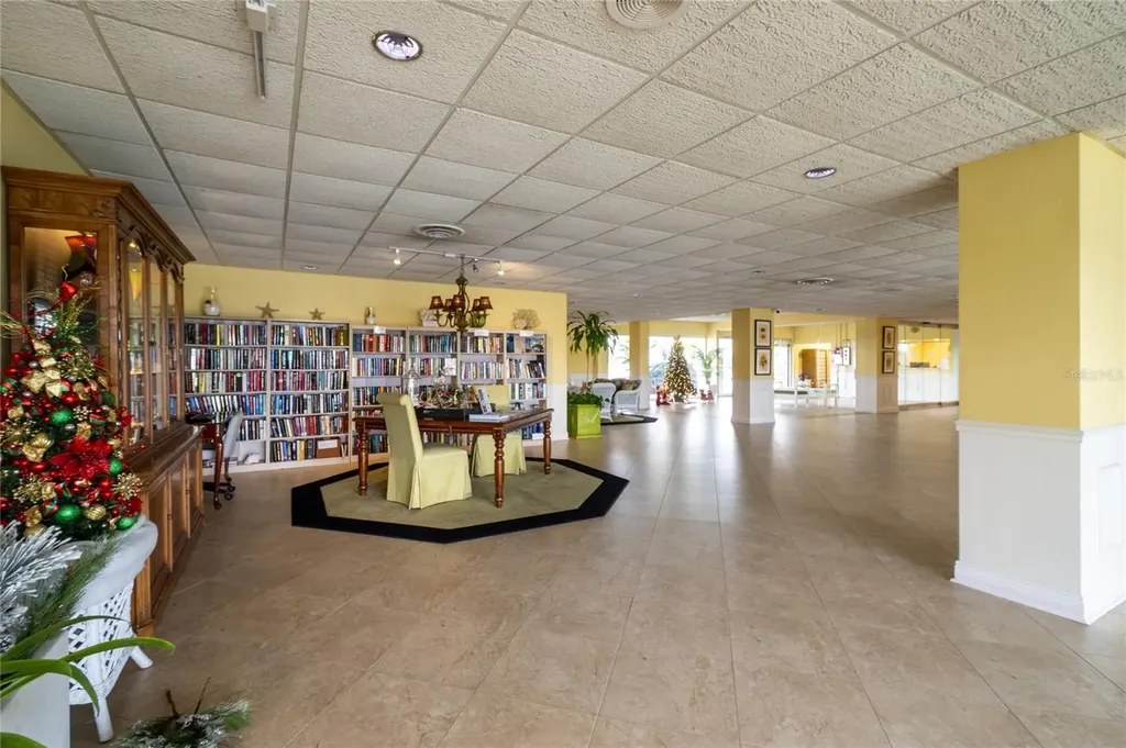 31 Island Way Clearwater Beach FL 33767