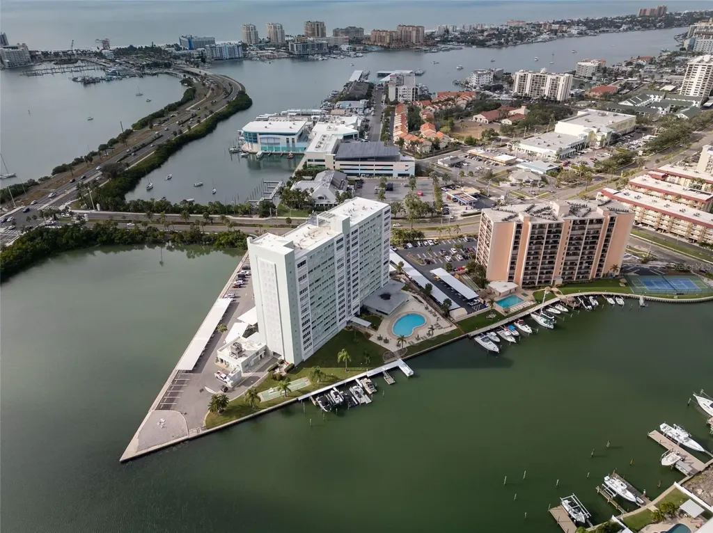 31 Island Way Clearwater Beach FL 33767