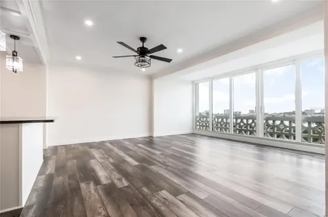 31 Island Way Clearwater Beach FL 33767