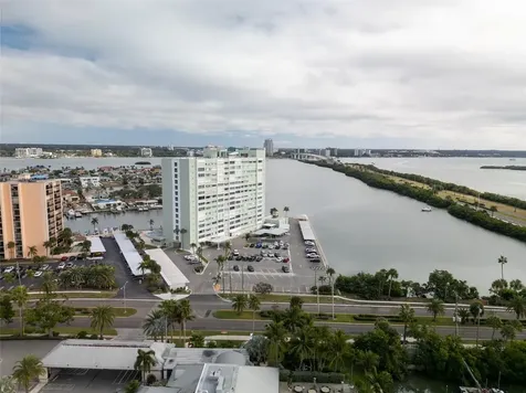 31 Island Way Clearwater Beach FL 33767