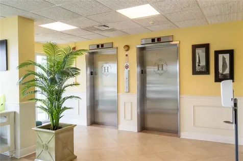 31 Island Way Clearwater Beach FL 33767