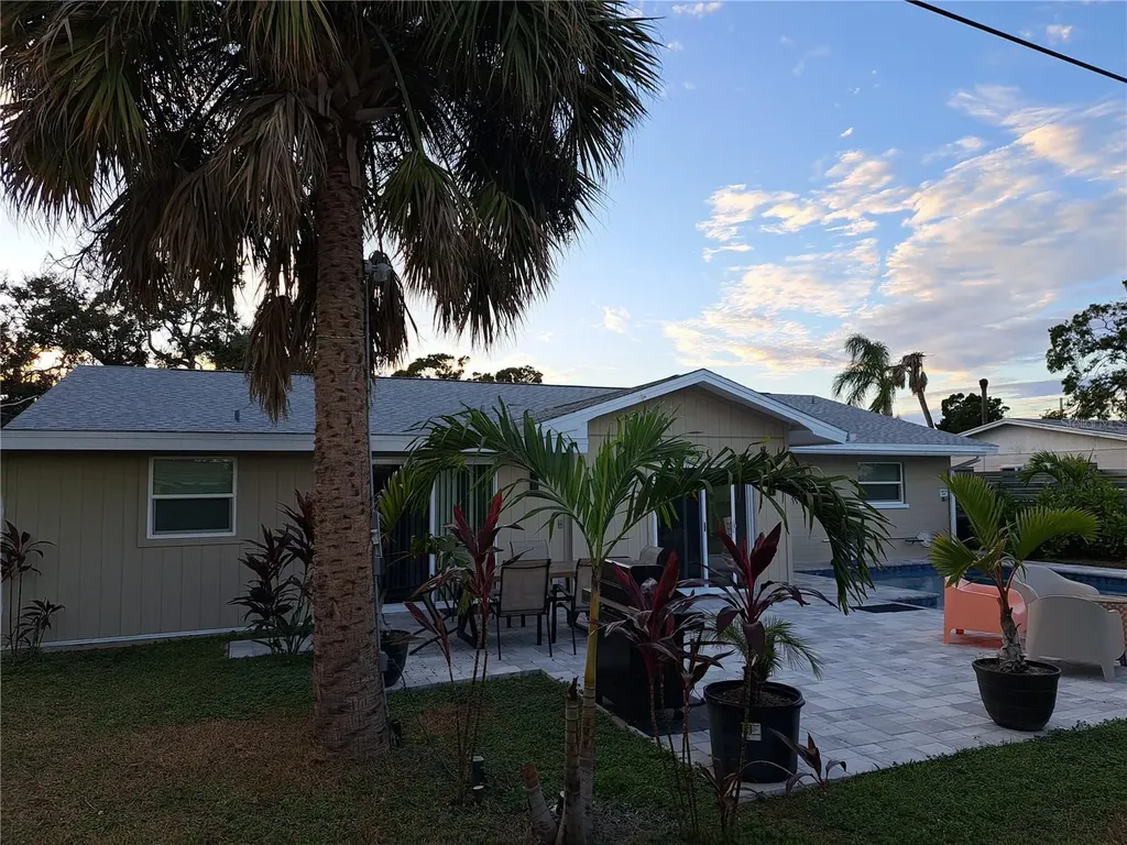 4530 19th Street Circle W Bradenton FL 34207