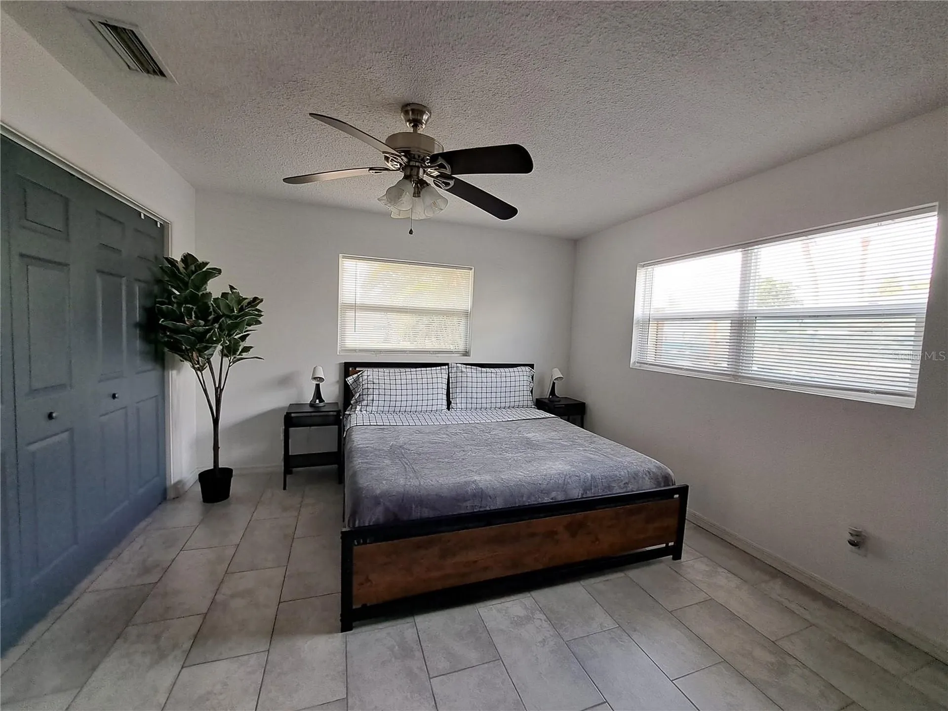 4530 19th Street Circle W Bradenton FL 34207