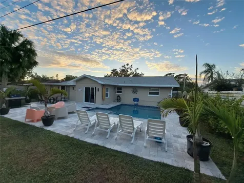 4530 19th Street Circle W Bradenton FL 34207