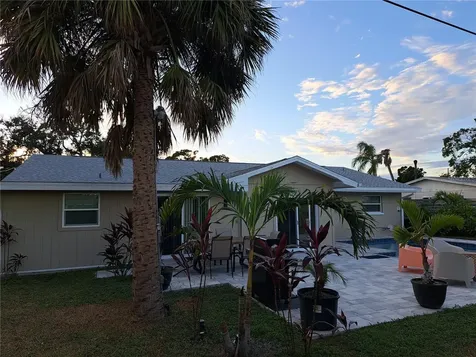 4530 19th Street Circle W Bradenton FL 34207