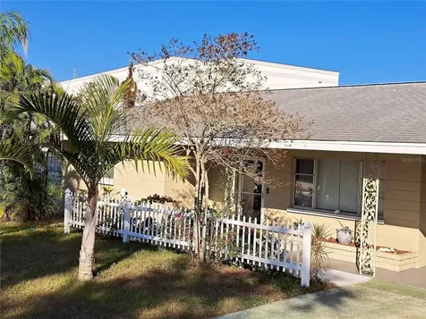 4530 19th Street Circle W Bradenton FL 34207