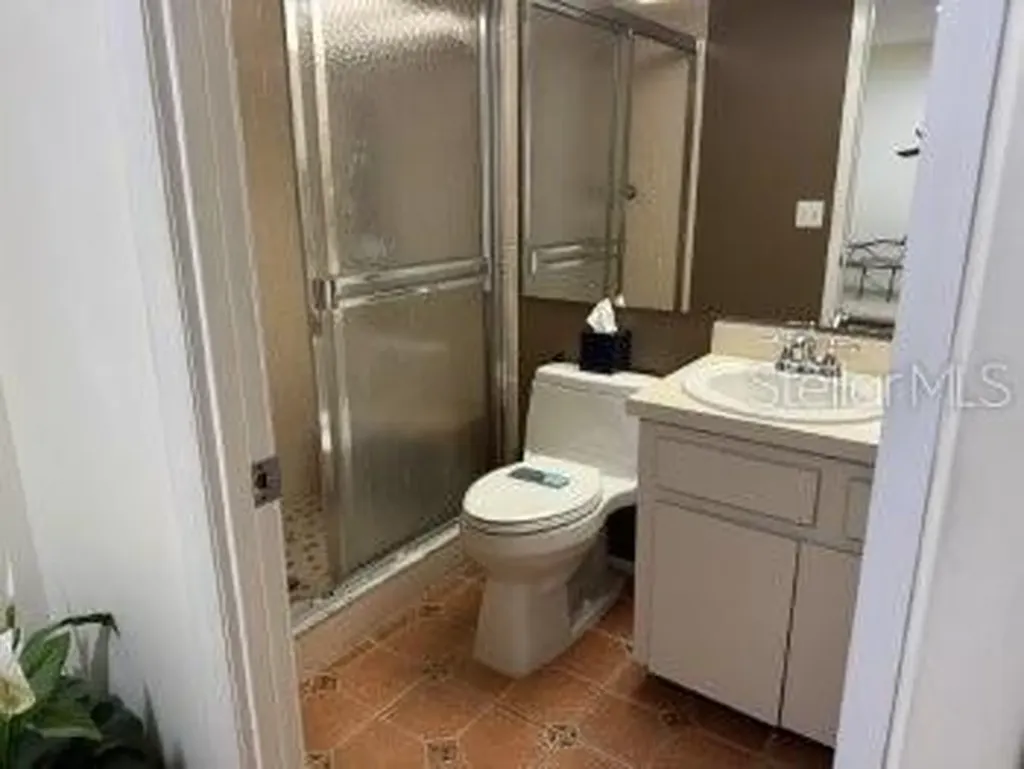 3124 Lake Bayshore Drive Bradenton FL 34205
