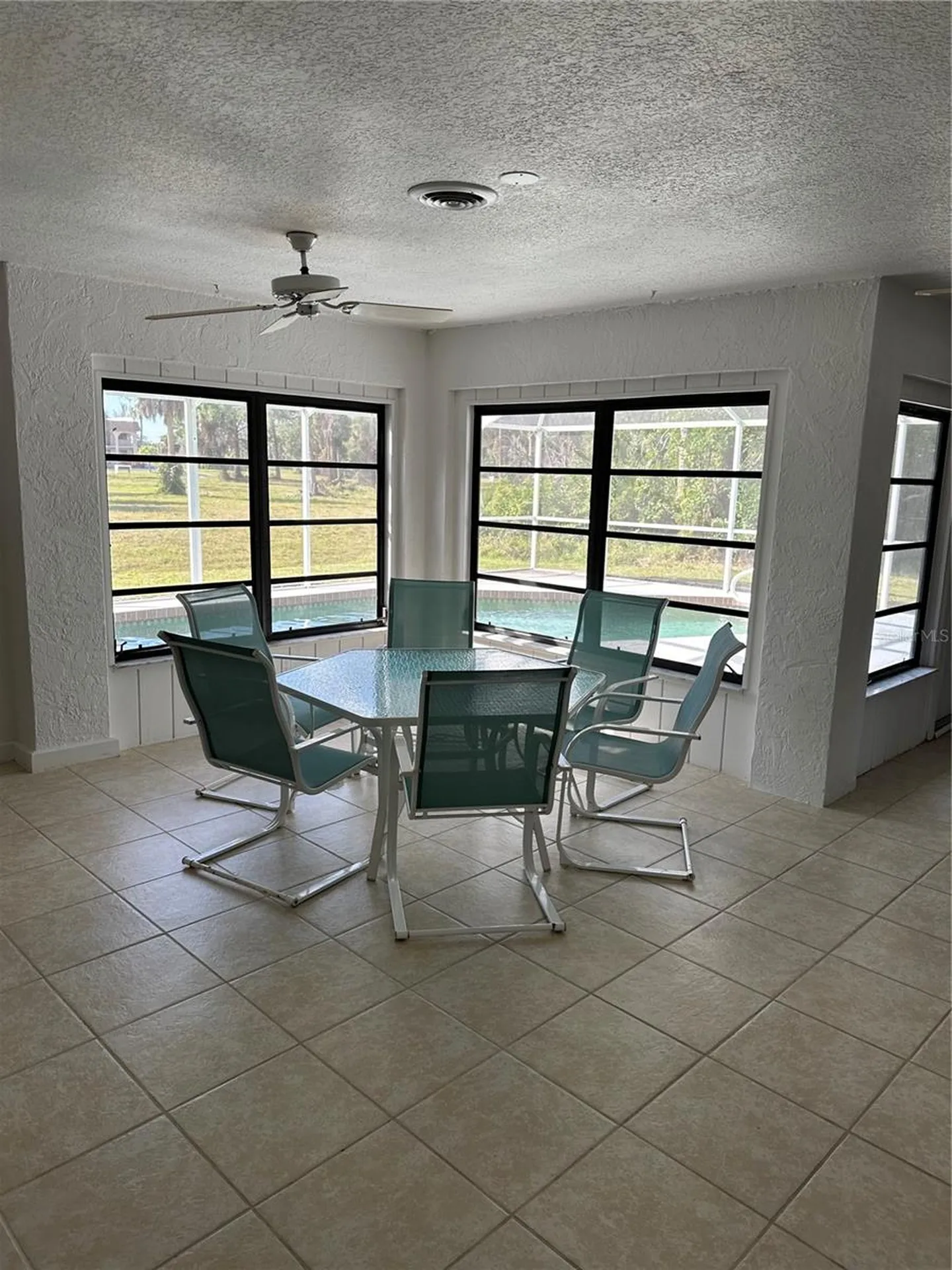 61 Mark Twain Lane Rotonda West FL 33947