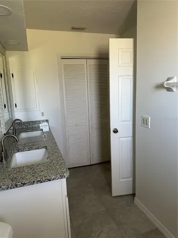 61 Mark Twain Lane Rotonda West FL 33947
