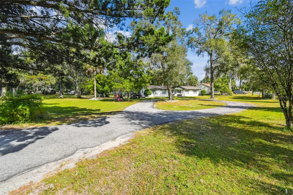 25309 Carnoustie Drive Sorrento FL 32776