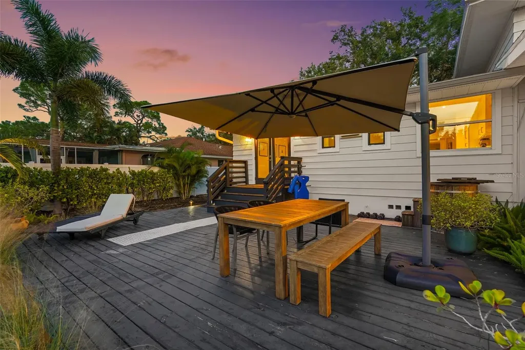 5510 Venetian Boulevard NE St Petersburg FL 33703