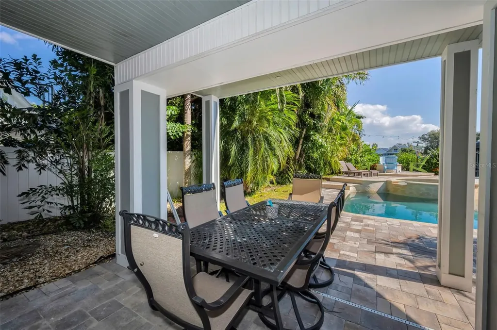110 Carlyle Circle Palm Harbor FL 34683