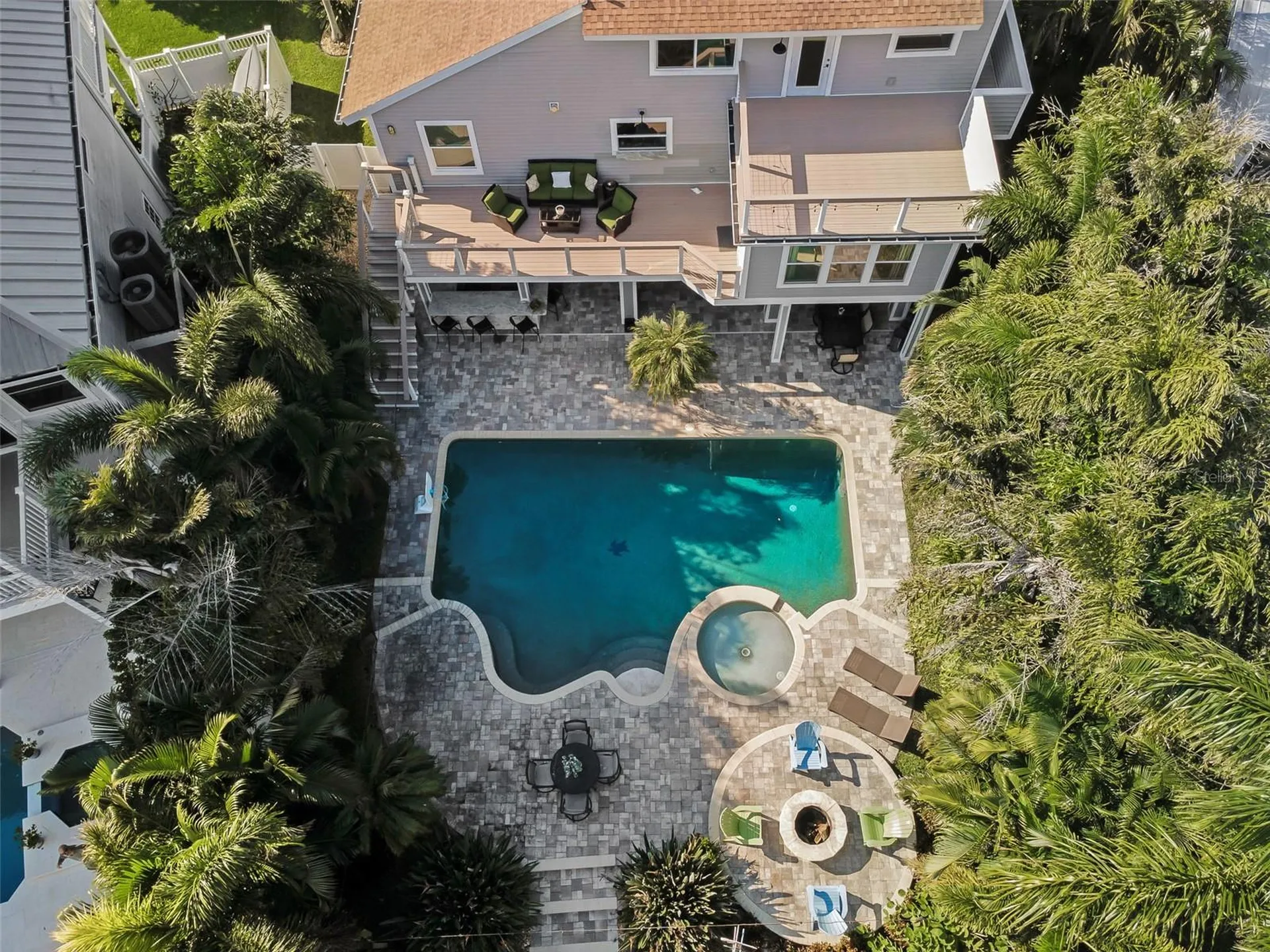 110 Carlyle Circle Palm Harbor FL 34683