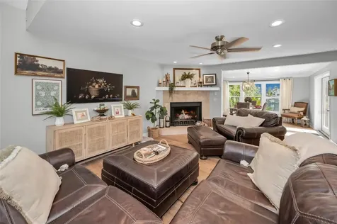 110 Carlyle Circle Palm Harbor FL 34683