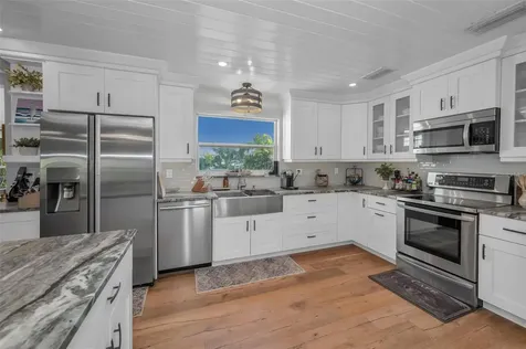 110 Carlyle Circle Palm Harbor FL 34683